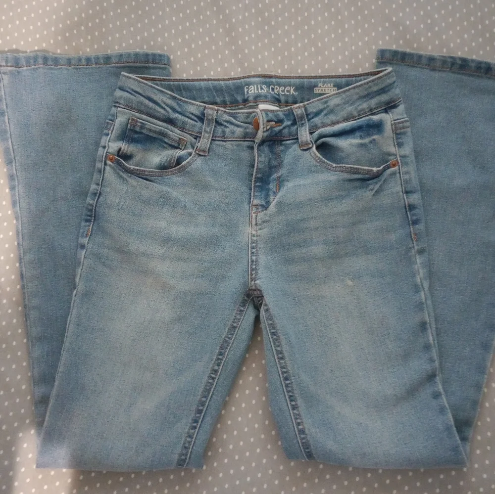 Girl's Falls Creek Flare Stretch Jeans 10 - Picture 2 of 6